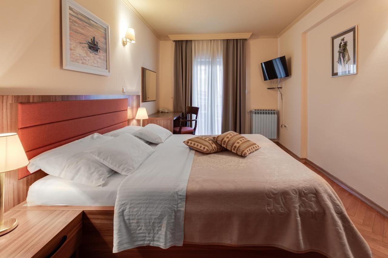 Marinko Hotel 3*